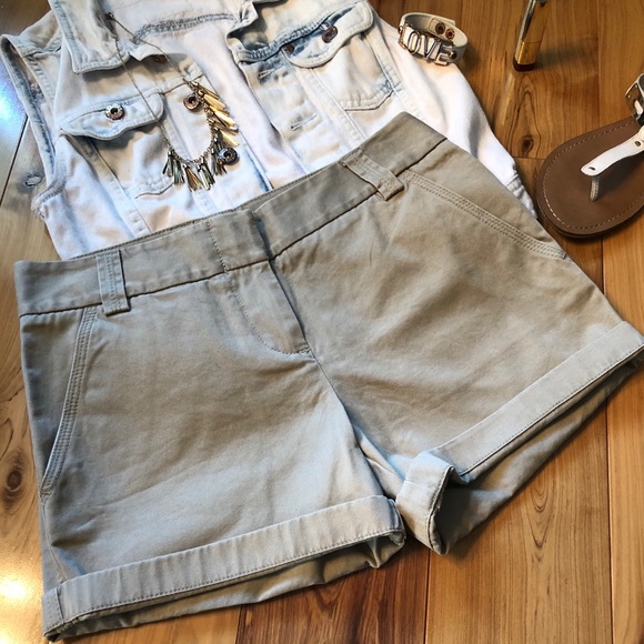 🚨SALE🚨 NWT J Crew City Fit Khaki Short -Size 2 - Picture 8 of 8